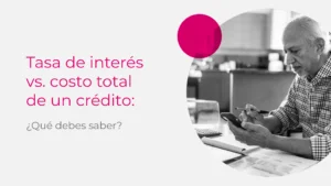 Pensionado haciendo cuentas